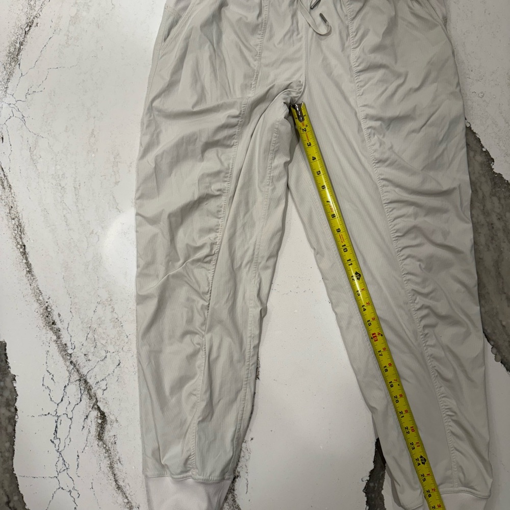 Lululemon joggers
